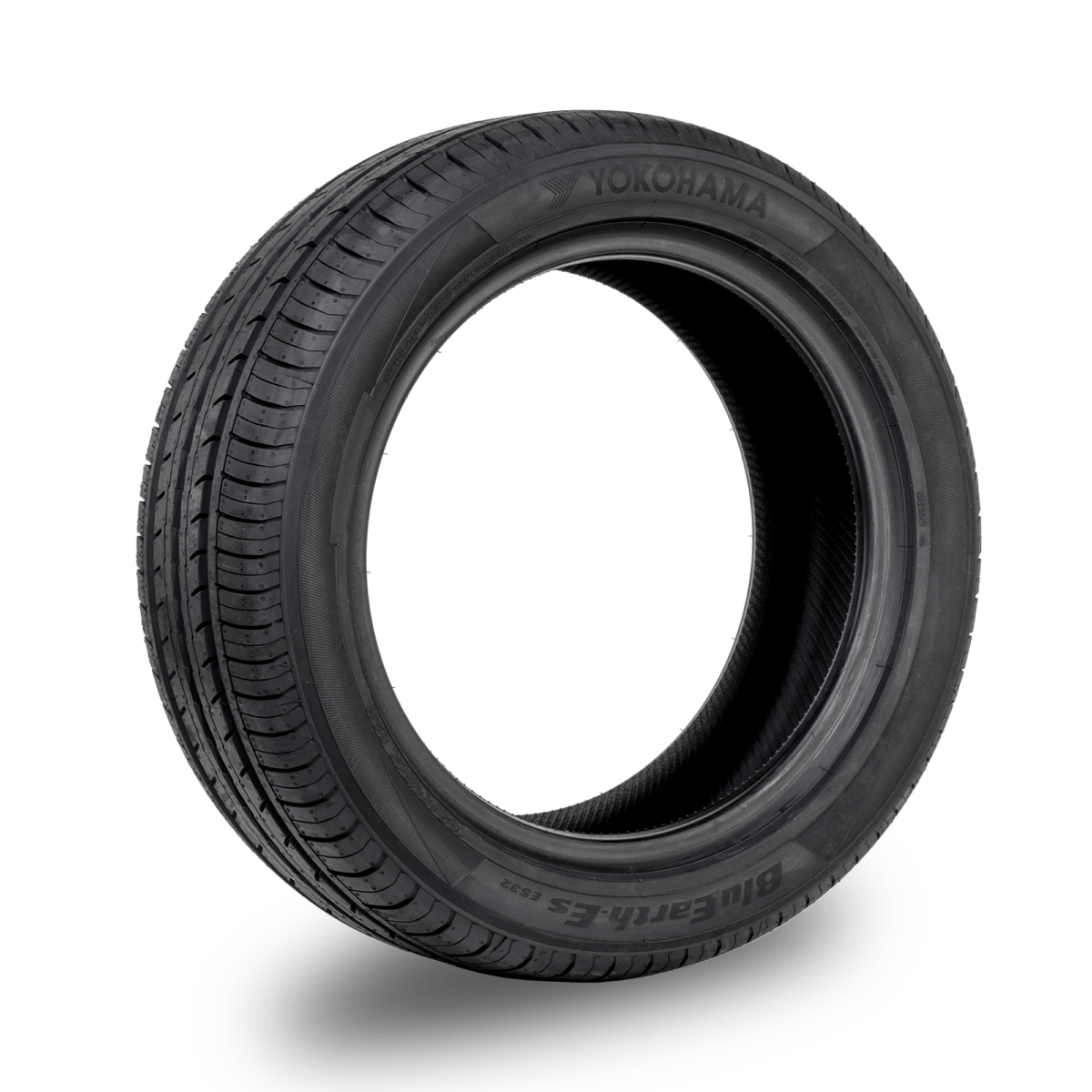 215/50R17 Yokohama Bluearth ES32 95V Tyre - 4x4 Tyres