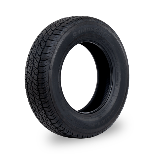 215/70R16 Bridgestone Dueler D687 100H Tyre