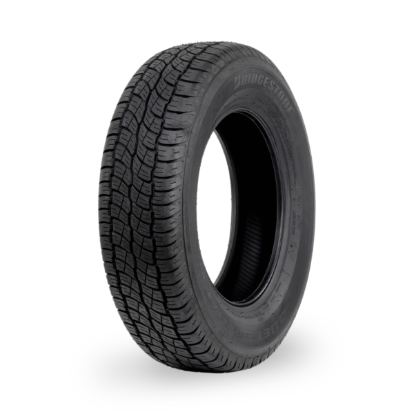 215/70R16 Bridgestone Dueler D687 100H Tyre