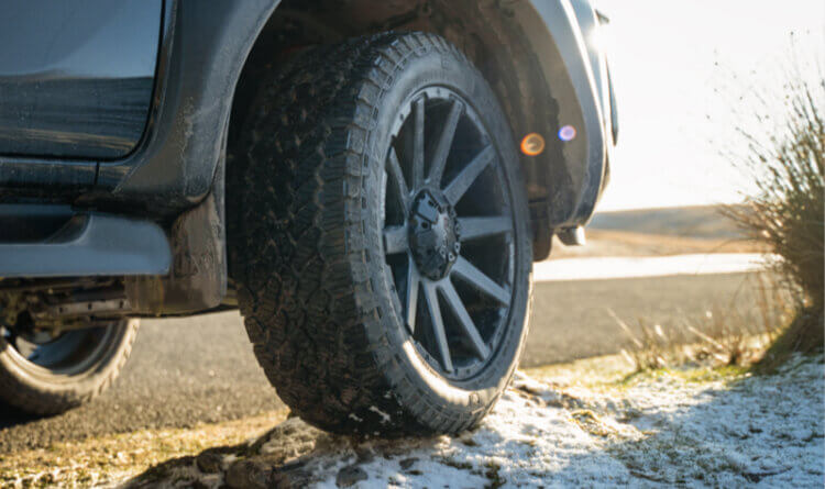 durable alloy wheel dv8 driving over rough terrain