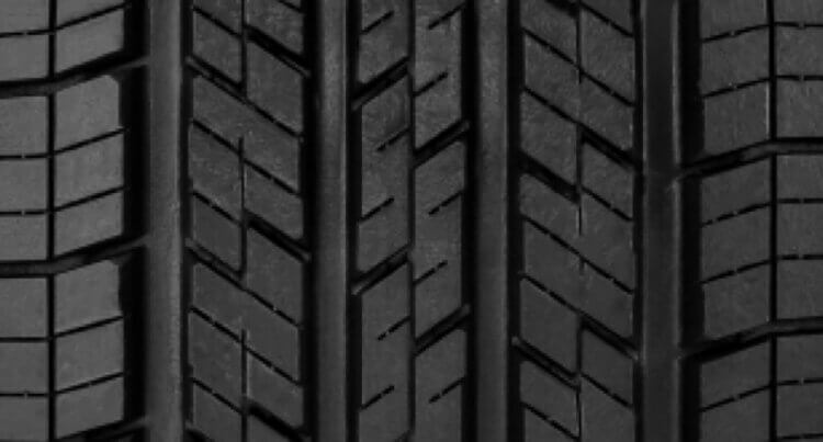 Continental 4x4 Contact showing optimised tread pattern