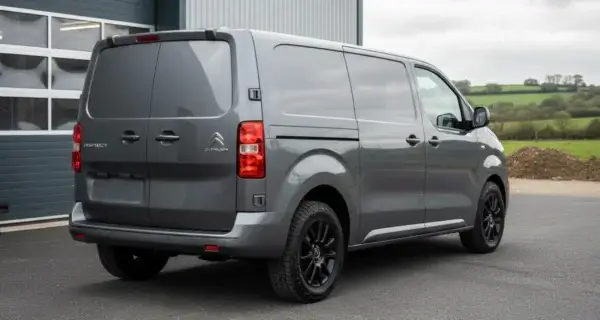The back end of a Citroen Dispatch to show off its Citroen Dispatch Wheels
